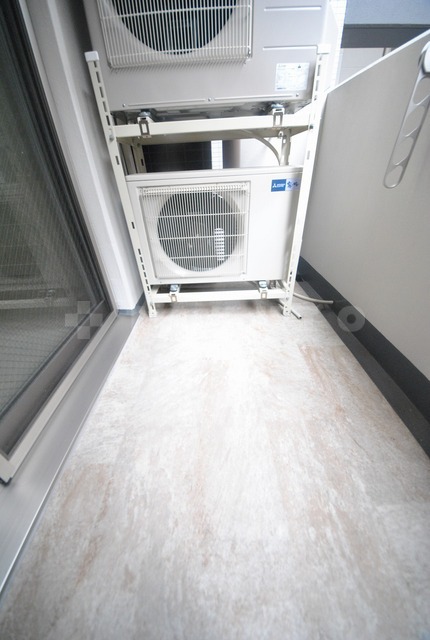 16/27 バルコニー