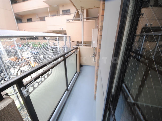 19/30 バルコニー