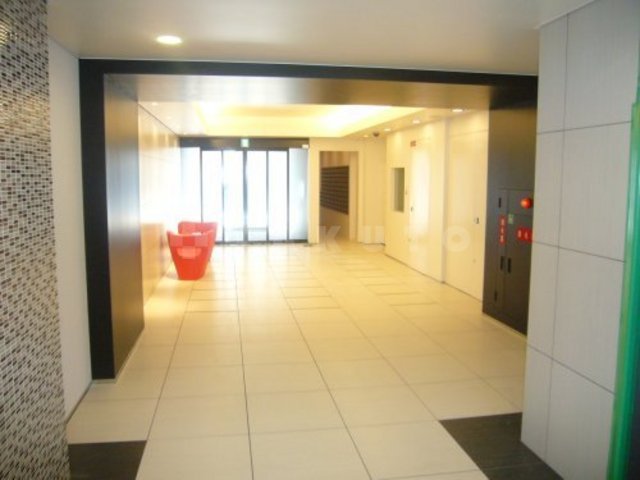 14/23 エントランス