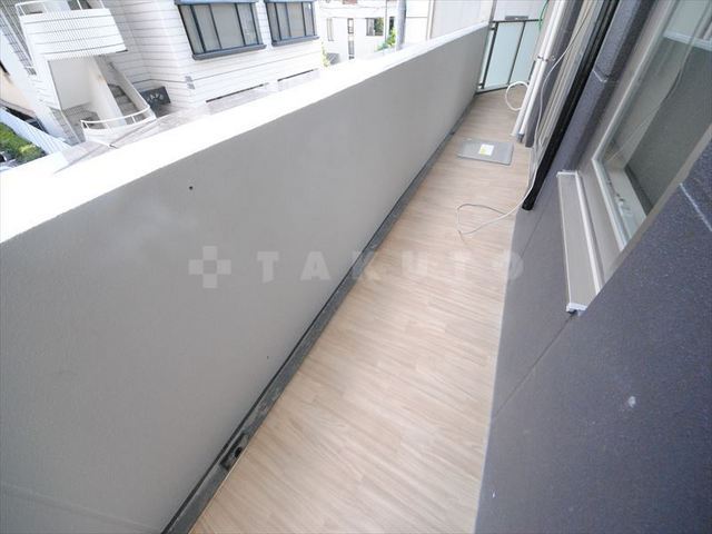 21/30 バルコニー