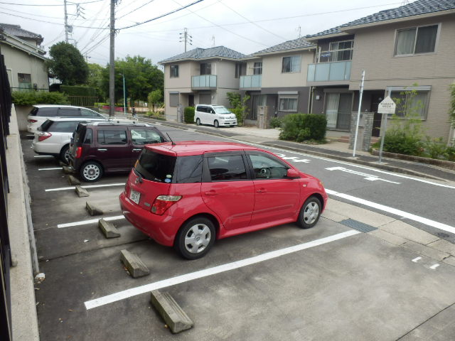 3/5 駐車場