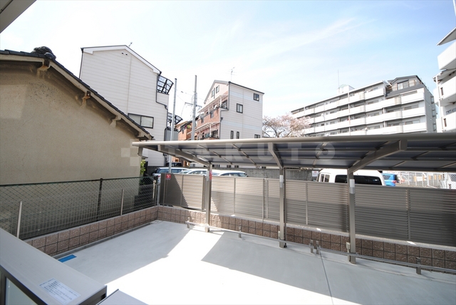 19/30 バルコニー