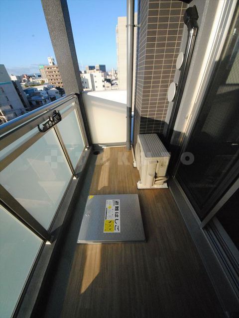 17/26 バルコニー