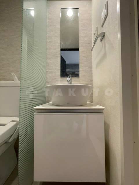 14/28 洗面