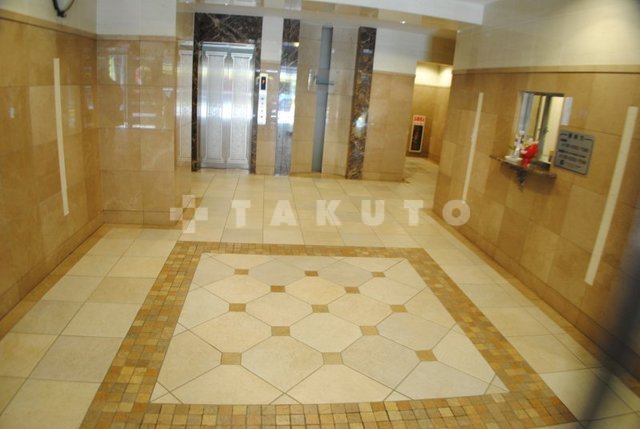 14/24 エントランス