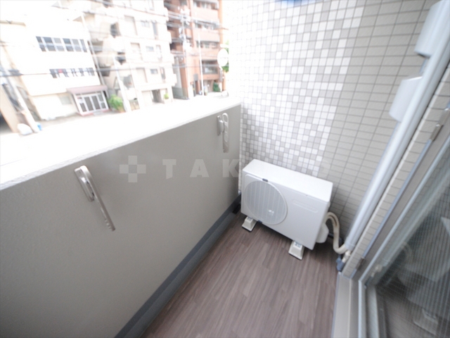 17/28 バルコニー