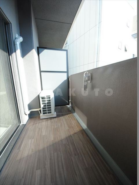 17/26 バルコニー