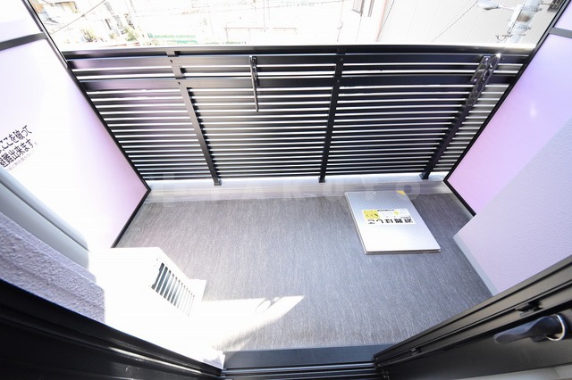 18/30 バルコニー