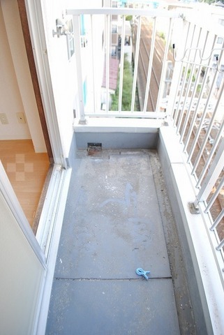 13/28 バルコニー