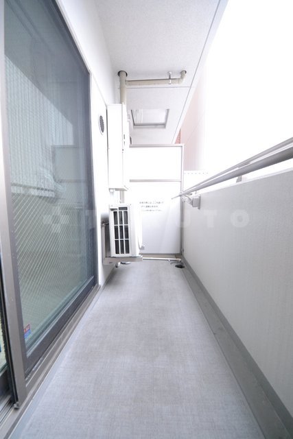 16/28 バルコニー