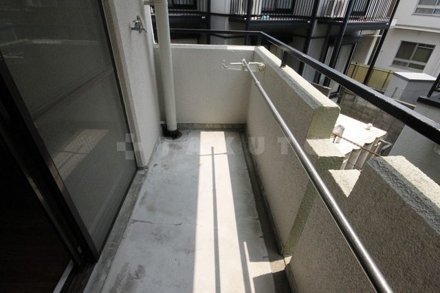 18/30 バルコニー