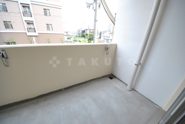 19/30 バルコニー