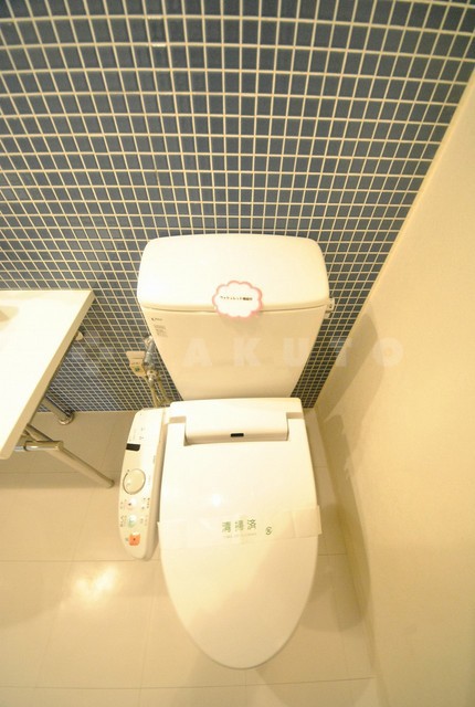 18/30 トイレ