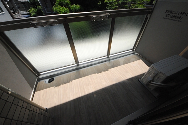 21/30 バルコニー