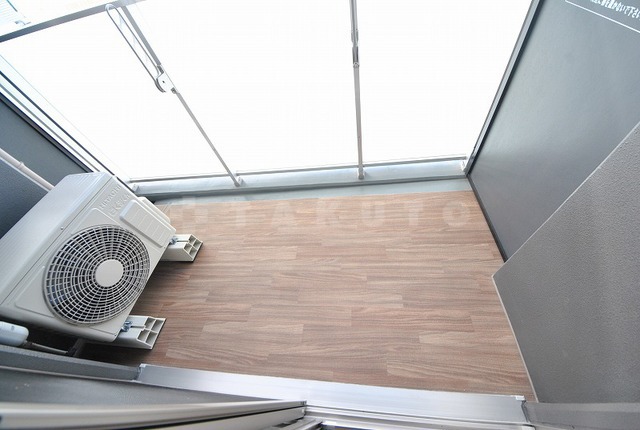 22/30 バルコニー