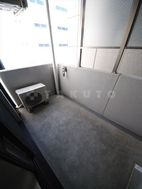 21/30 バルコニー