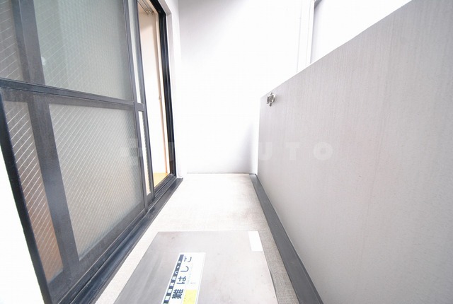 23/30 バルコニー