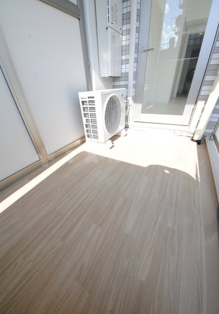 19/30 バルコニー