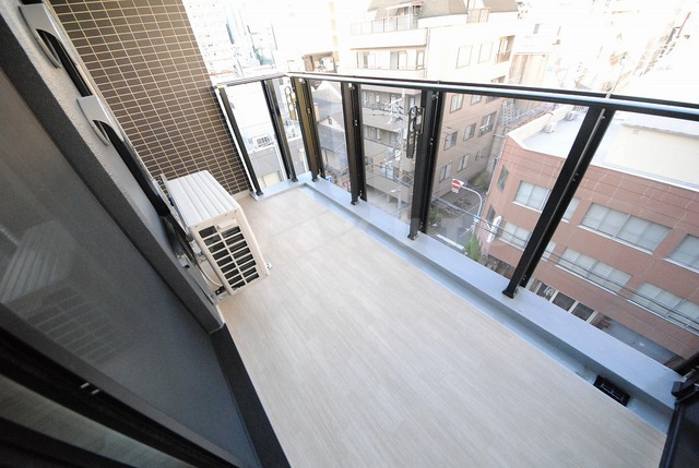 21/30 バルコニー