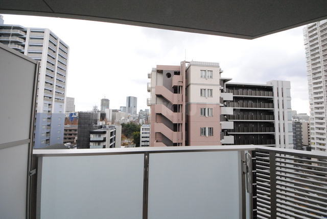 20/30 バルコニー