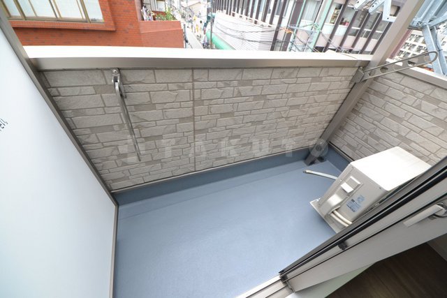 18/30 バルコニー