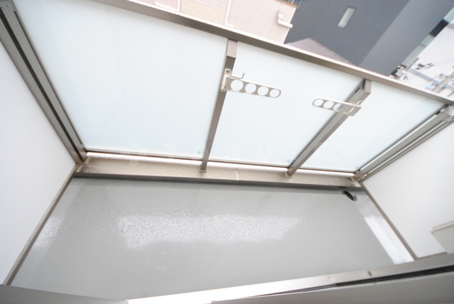 13/21 バルコニー