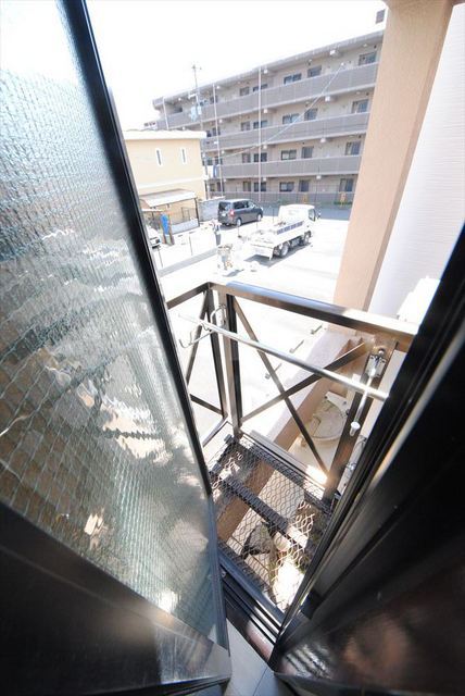 23/30 バルコニー