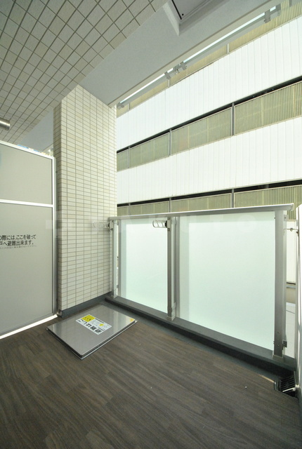 14/25 バルコニー