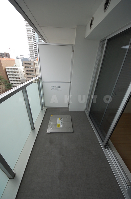 23/30 バルコニー