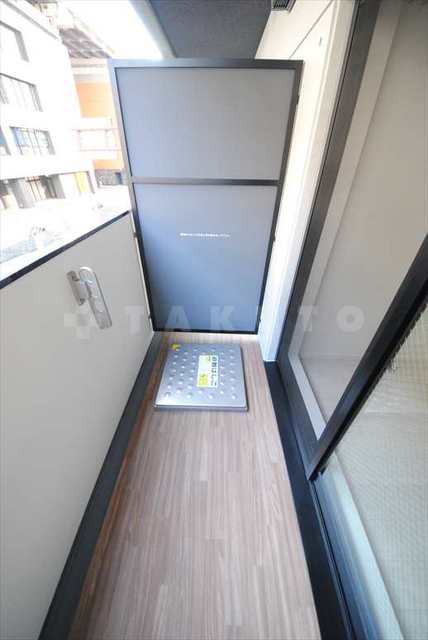 18/30 バルコニー