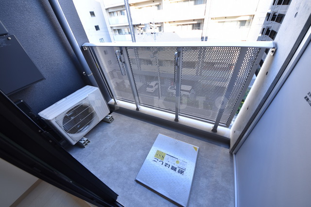 19/29 バルコニー