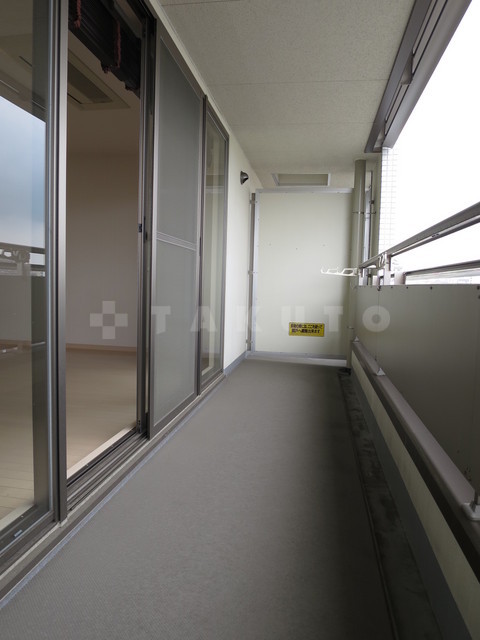 14/27 バルコニー