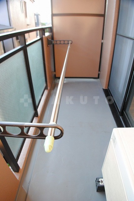 16/23 バルコニー