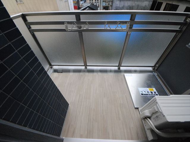 17/25 バルコニー