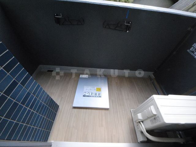 18/25 バルコニー