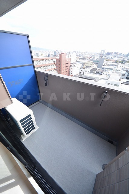 19/30 バルコニー