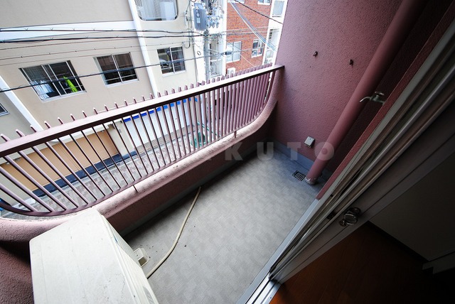 20/30 バルコニー