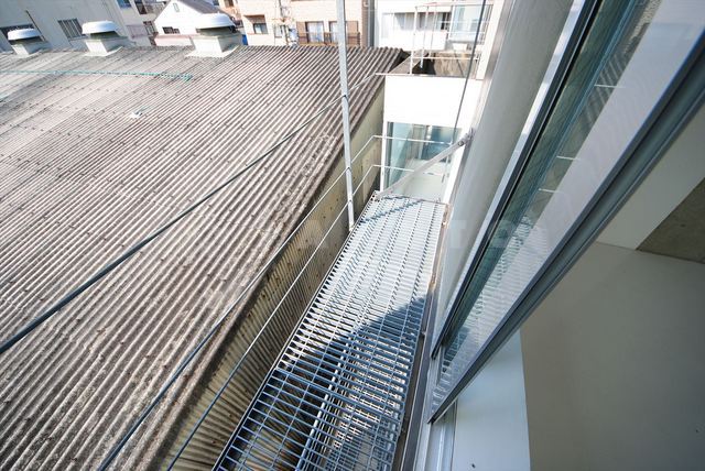 20/30 バルコニー