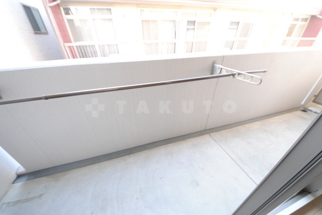 17/30 バルコニー