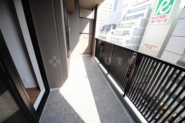 19/30 バルコニー