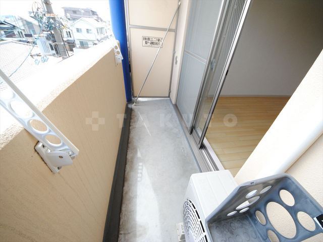 16/28 バルコニー