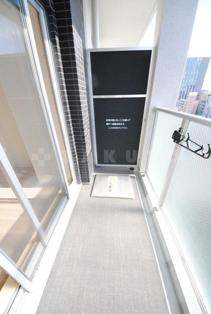 20/30 バルコニー