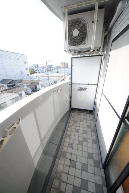 13/25 バルコニー