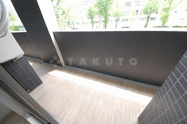 13/23 バルコニー