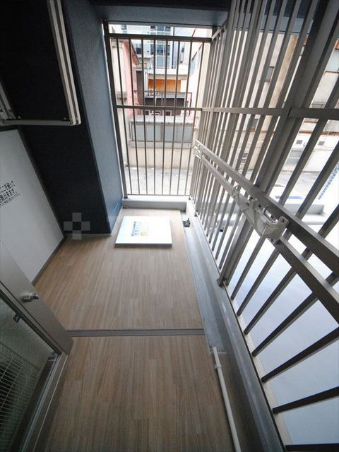 16/24 バルコニー