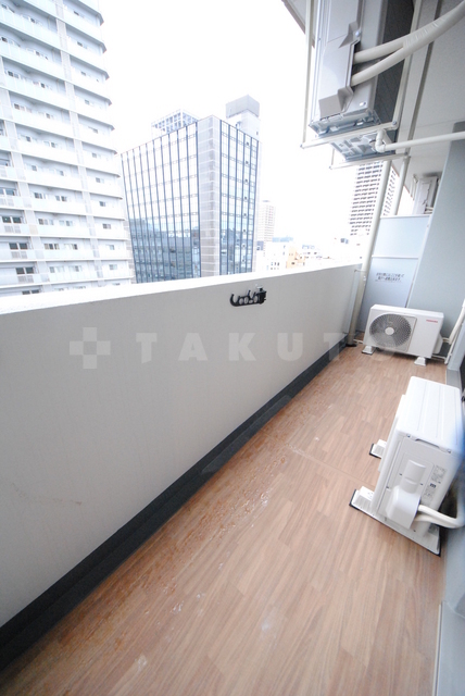 17/28 バルコニー