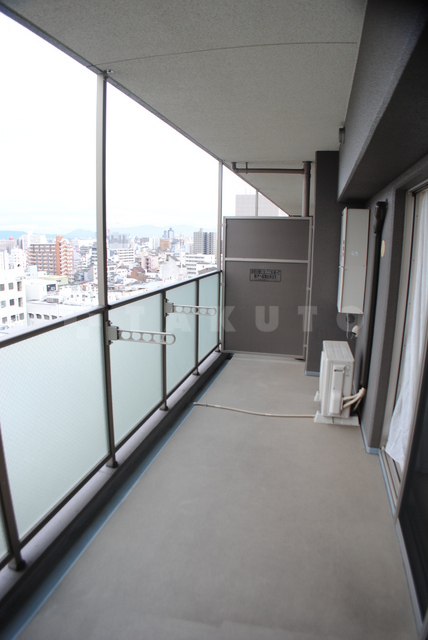 16/26 バルコニー
