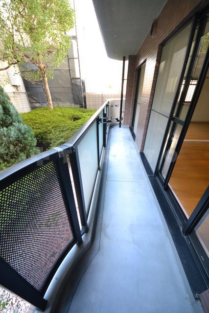 20/30 バルコニー