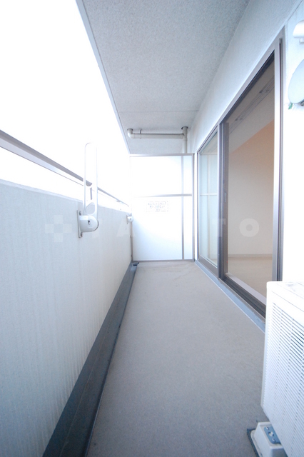 21/30 バルコニー