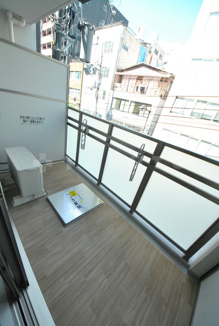 19/30 バルコニー